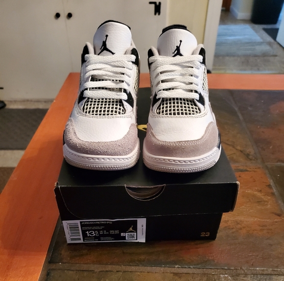 SOLD Jordan 4 Retro Black Military PS Size 13.5C - Picture 3 of 7